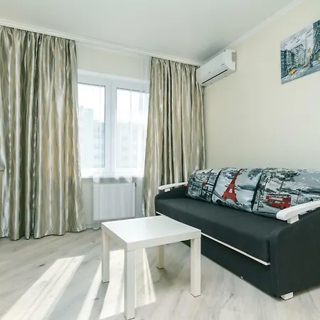Apartment люкс софия: метро позняки Kyiv