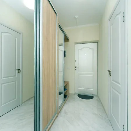 люкс на улица софии русовой 7 Near Metro Poznyaki Lux On Sofia Rusova Street 7 Апартаменти *
